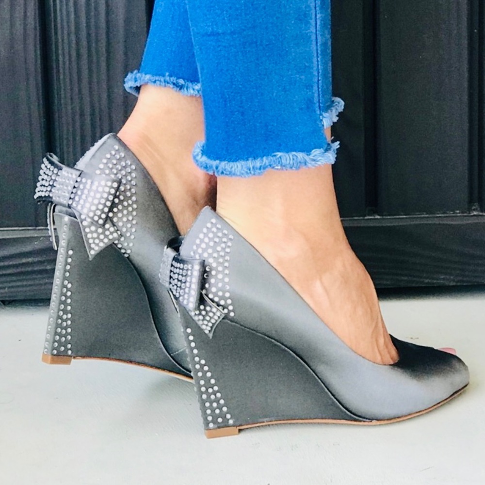 Oversized Bow Swarovski Crystal Satin Wedges - Picture 1 of 8